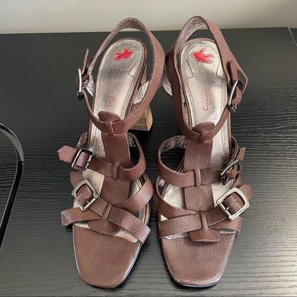 Sean Ling Brown Leather 3 Buckle Strap Wooden Block Heel Sandal, 10 - Picture 2 of 16